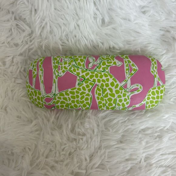 Lilly Pulitzer Accessories Lilly Pulitzer Eyeglass Hard Case Pink